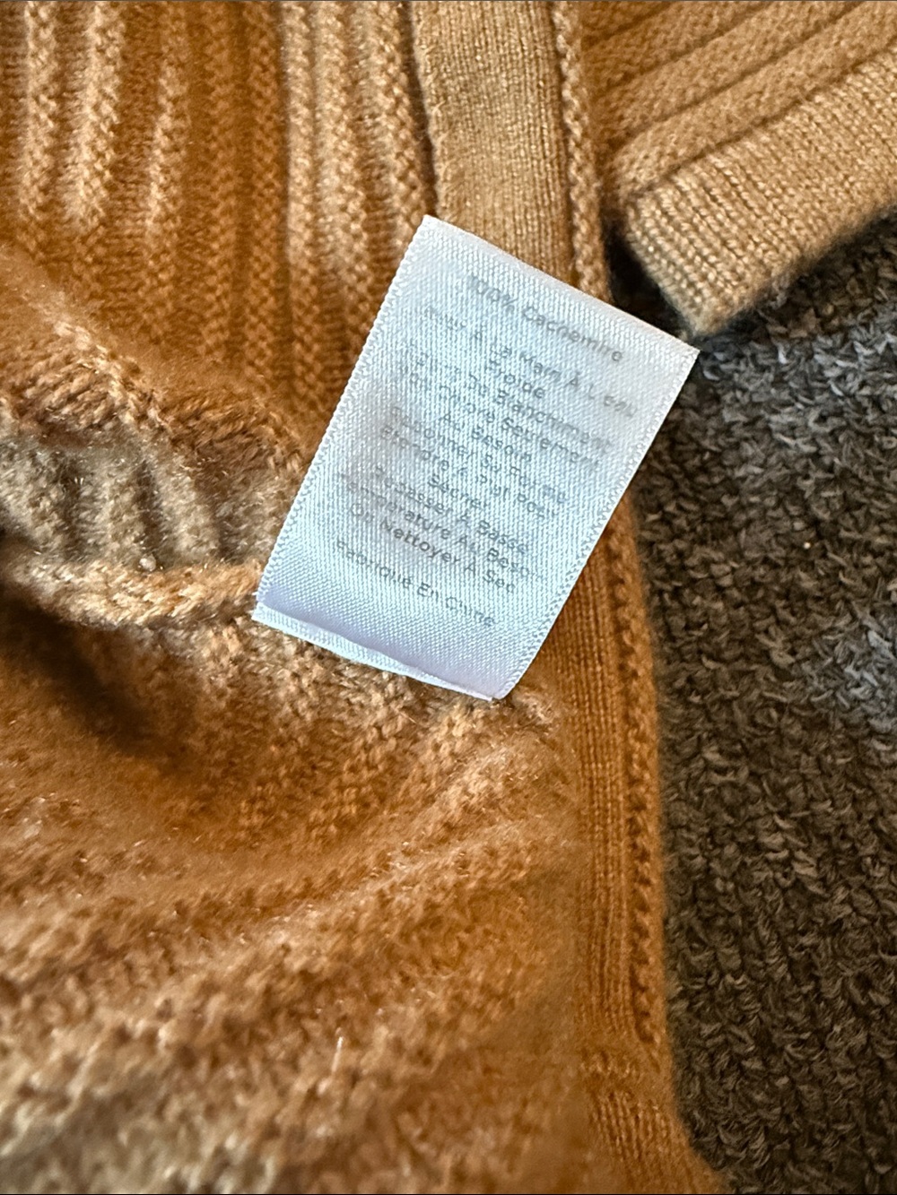 Talbots 100% Cashmere Ribbed Sweater Small - Picture 4 of 5